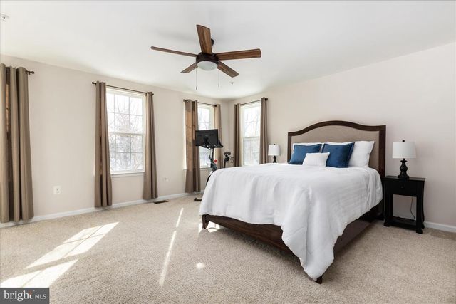 14810 MASON CREEK CIR, Woodbridge, VA 22191