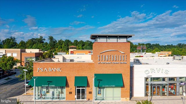 14810 MASON CREEK CIR, Woodbridge, VA 22191