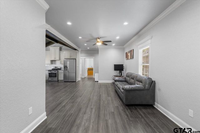 16136 County Road 1134, Tyler, TX 75709