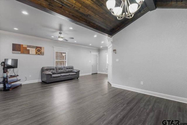 16136 County Road 1134, Tyler, TX 75709