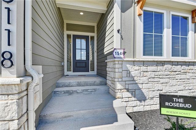 25078 W 98th Place, Lenexa, KS 66227