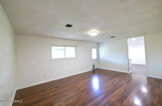 106 Lucas Circle, Lafayette, LA 70508
