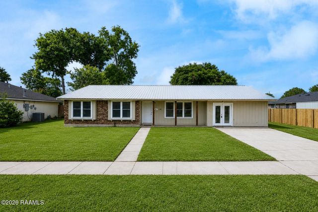 106 Lucas Circle, Lafayette, LA 70508