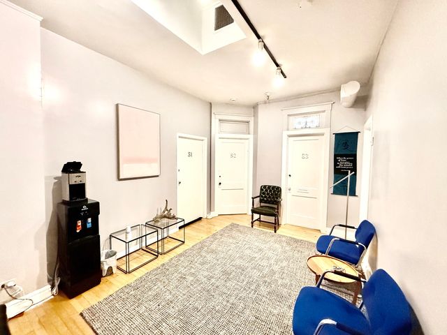 5412 N Clark Street S2-4, Chicago, IL 60640
