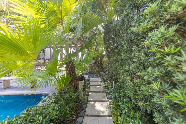 2440 N Shore Terrace, Miami Beach, FL 33141