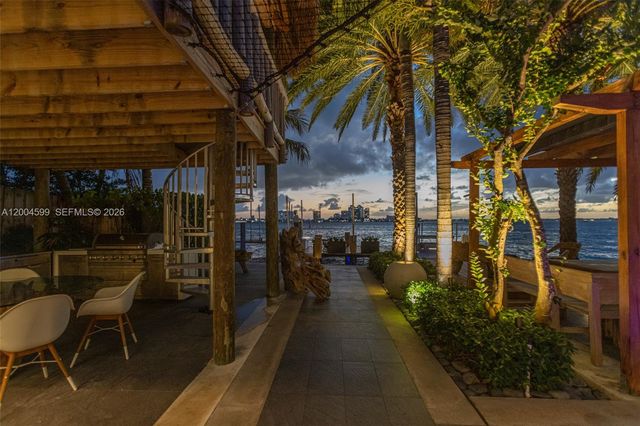 2440 N Shore Terrace, Miami Beach, FL 33141