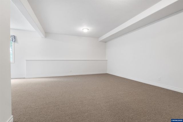 744 Creekside Dr SE, Salem, OR 97306