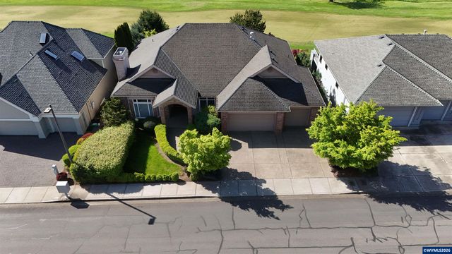 744 Creekside Dr SE, Salem, OR 97306