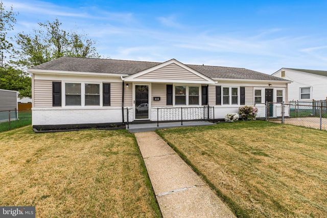 56 CHESTERFIELD DR, New Castle, DE 19720