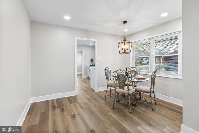 56 CHESTERFIELD DR, New Castle, DE 19720
