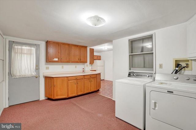 237 CLOVERLANE DR, Manchester, PA 17345