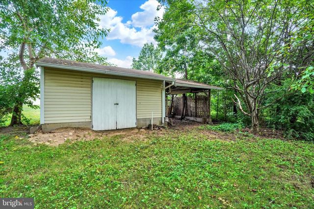 237 CLOVERLANE DR, Manchester, PA 17345