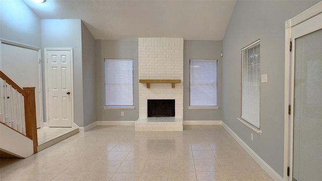 7334 Tetela Drive, Houston, TX 77083