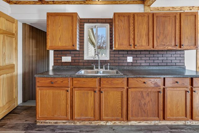 2529 Kansas Avenue, Saginaw, MI 48601