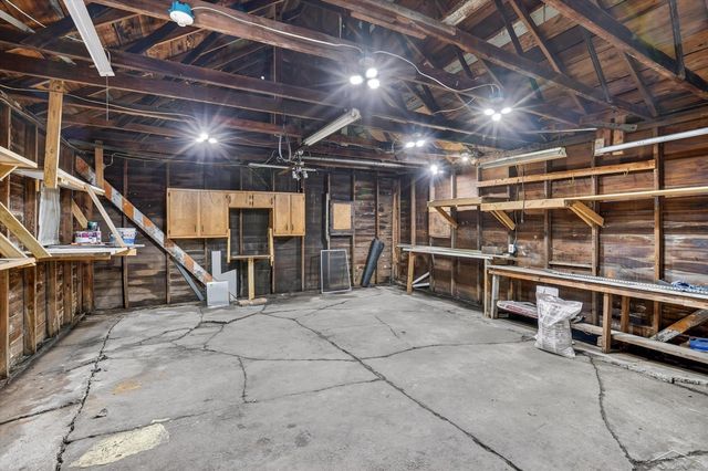 2529 Kansas Avenue, Saginaw, MI 48601