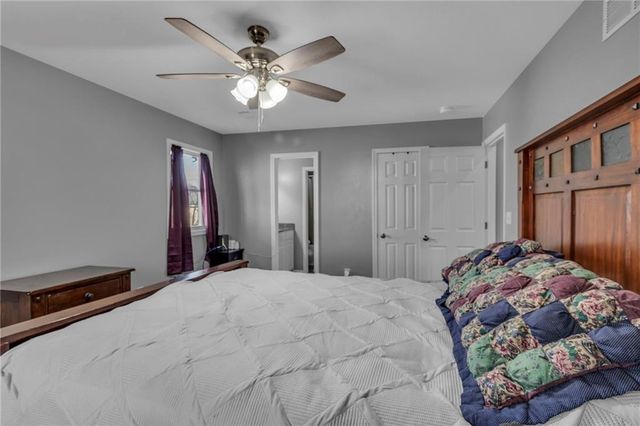 330 High Street, Cameron, MO 64429