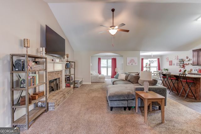 154 Rolling Oaks Lane, Colbert, GA 30628