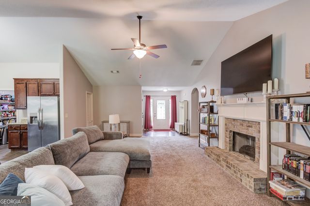 154 Rolling Oaks Lane, Colbert, GA 30628