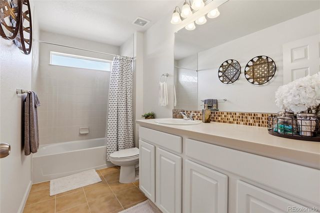 17331 Drake Street, Broomfield, CO 80023