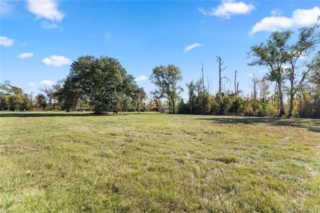 0 Champagne Circle, Moss Bluff, LA 70611