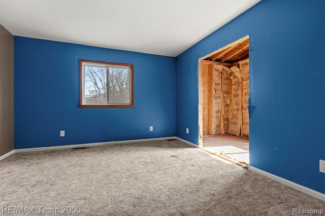 9267 Glenis Street, Taylor, MI 48180