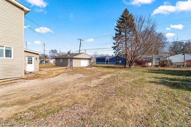 9267 Glenis Street, Taylor, MI 48180