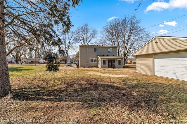 9267 Glenis Street, Taylor, MI 48180