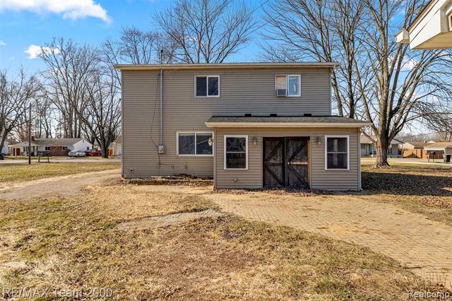 9267 Glenis Street, Taylor, MI 48180