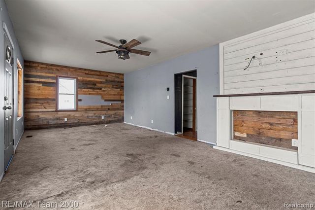 9267 Glenis Street, Taylor, MI 48180