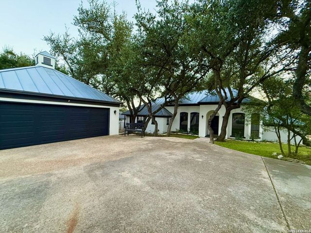 25715 GREEN RIVER DR, San Antonio, TX 78260