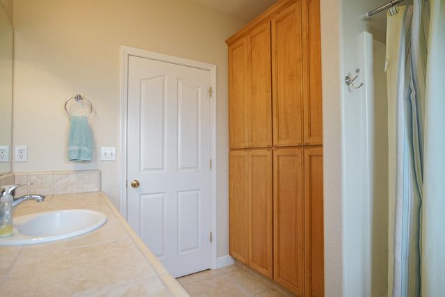 3255 Village Dr, Ione, CA 95640