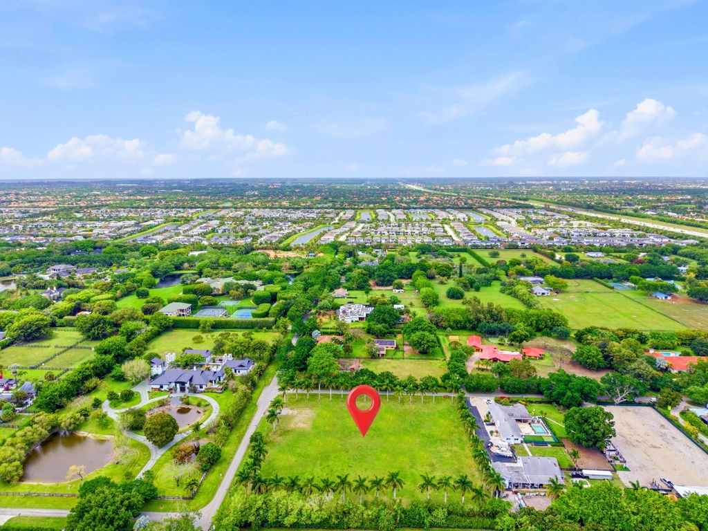 Image 4 of property listing at 8480 Stagecoach Lane, Boca Raton, FL 33496