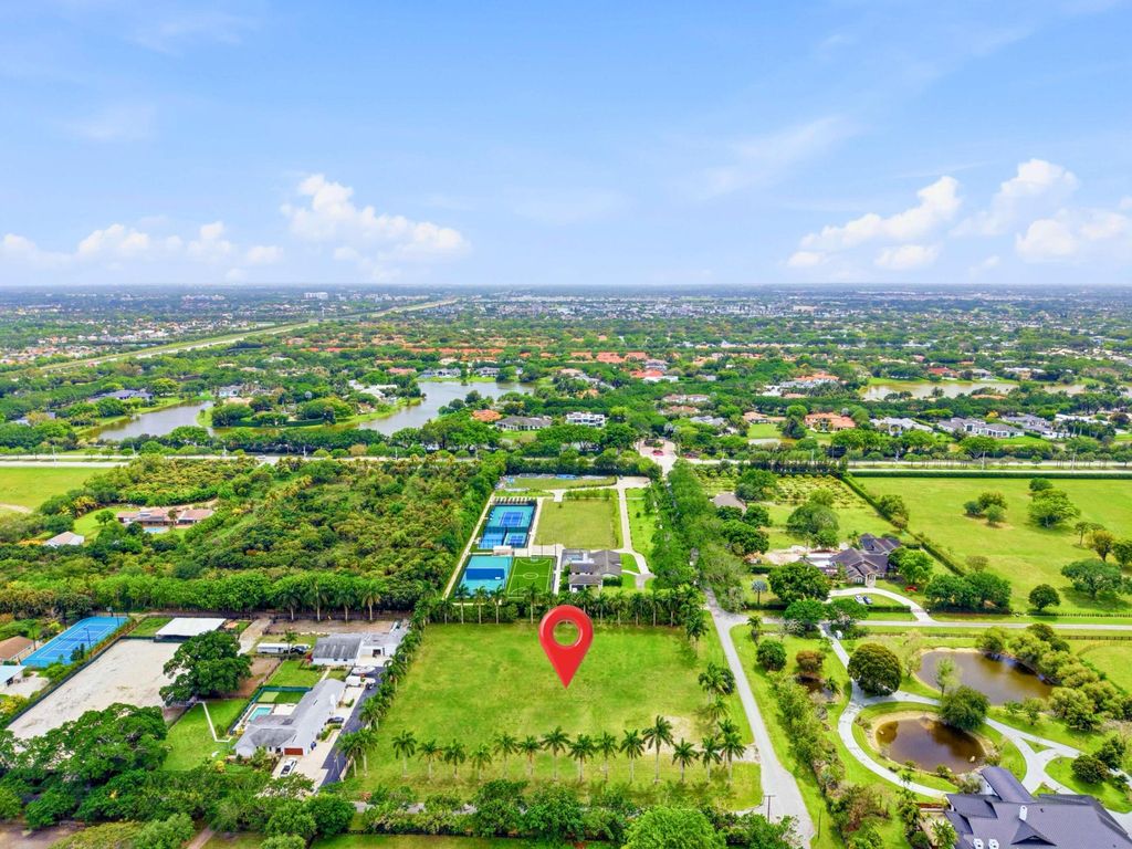 Image 6 of property listing at 8480 Stagecoach Lane, Boca Raton, FL 33496