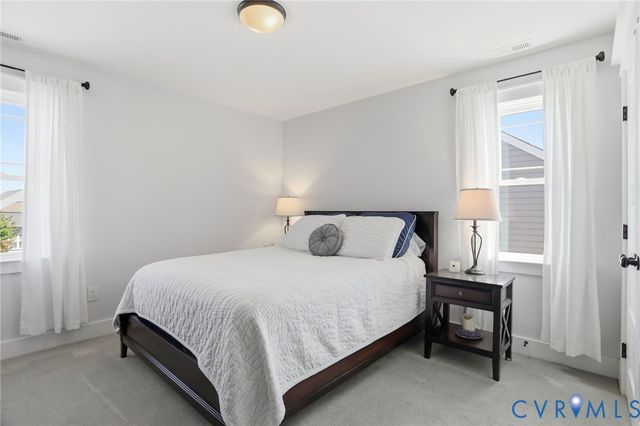8077 Castle Grove Dr, Mechanicsville, VA 23111