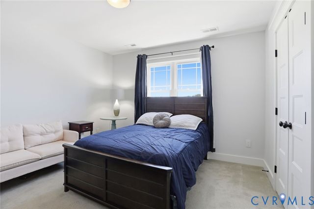 8077 Castle Grove Dr, Mechanicsville, VA 23111