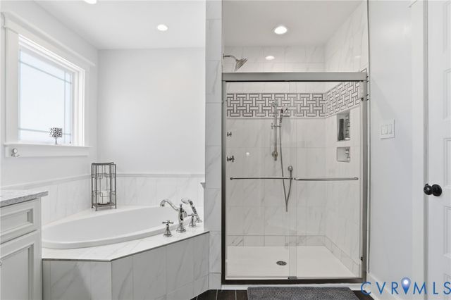 8077 Castle Grove Dr, Mechanicsville, VA 23111