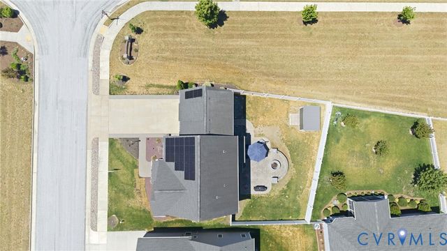 8077 Castle Grove Dr, Mechanicsville, VA 23111