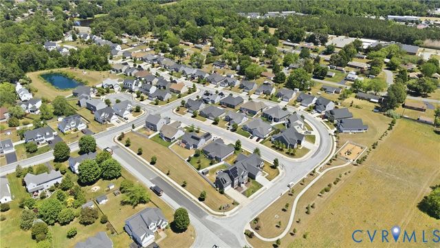 8077 Castle Grove Dr, Mechanicsville, VA 23111