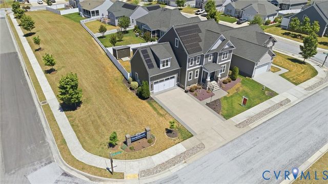 8077 Castle Grove Dr, Mechanicsville, VA 23111