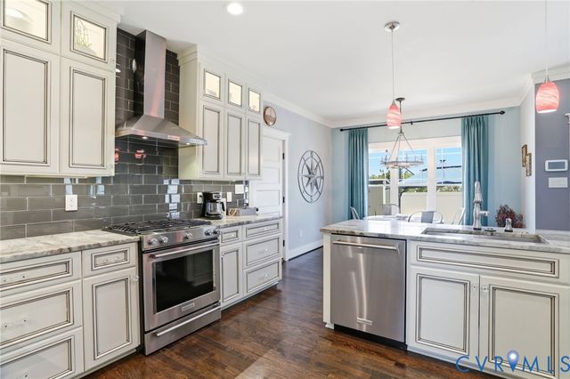 8077 Castle Grove Dr, Mechanicsville, VA 23111