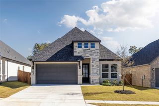 904 Boston Lane, River Oaks, TX 76114