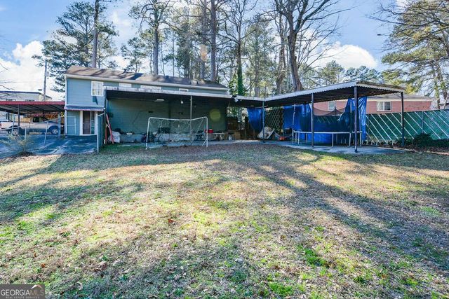 595 Floyd Drive SE, Smyrna, GA 30082