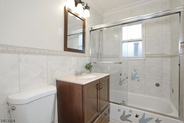 22 Paroubek St, Little Ferry Boro, NJ 07643