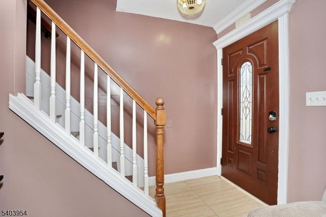 22 Paroubek St, Little Ferry Boro, NJ 07643