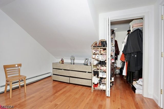 22 Paroubek St, Little Ferry Boro, NJ 07643