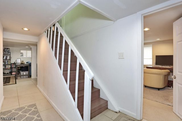 22 Paroubek St, Little Ferry Boro, NJ 07643