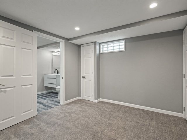7922 Elm Avenue, Machesney Park, IL 61115