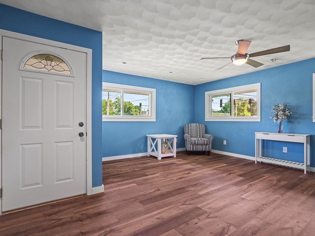 7922 Elm Avenue, Machesney Park, IL 61115