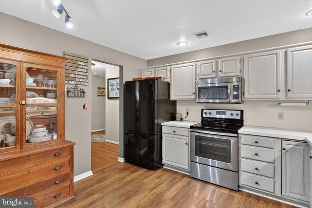 439 HUNTINGTON DR, Mountville, PA 17554