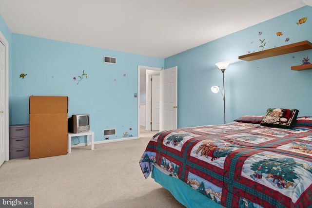 439 HUNTINGTON DR, Mountville, PA 17554